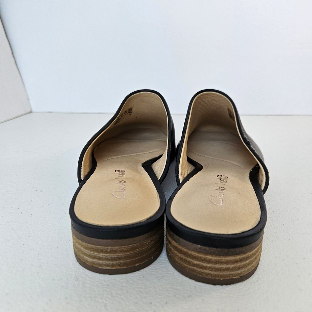 Clarks Pure Blush Black Leather Mules Womens 8.5 Classic Minimalist Comfort - Picture 6 of 11